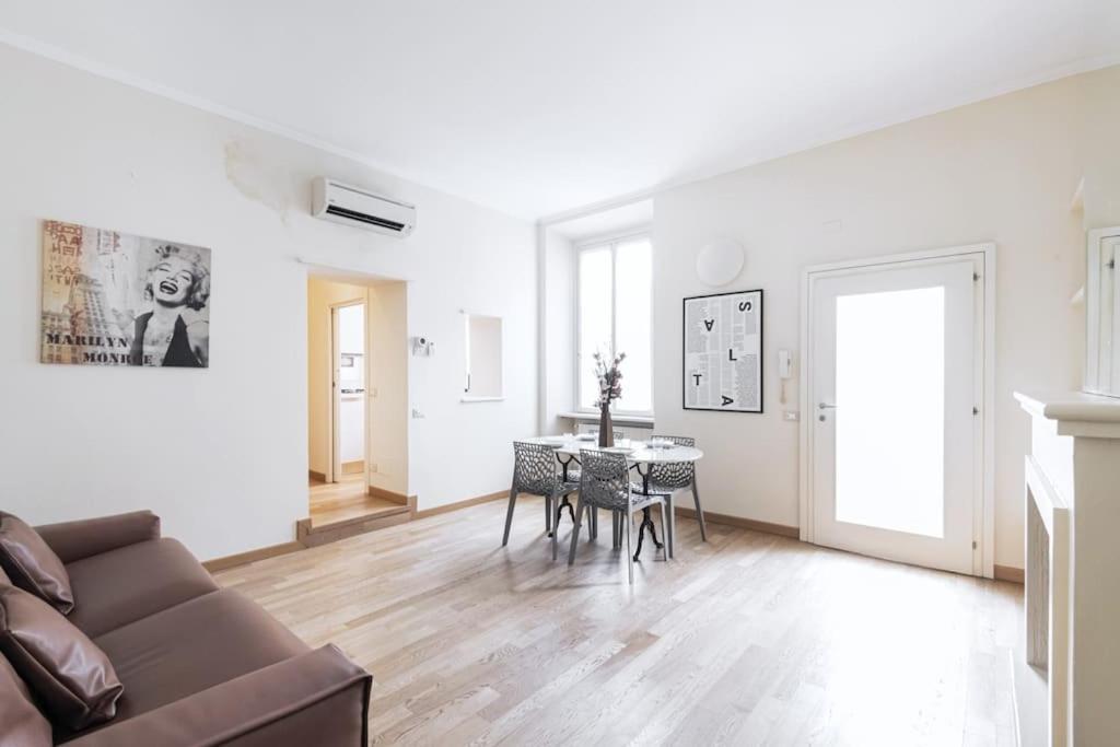 Easylife - Cozy Flat In Porta Venezia Apartamento
